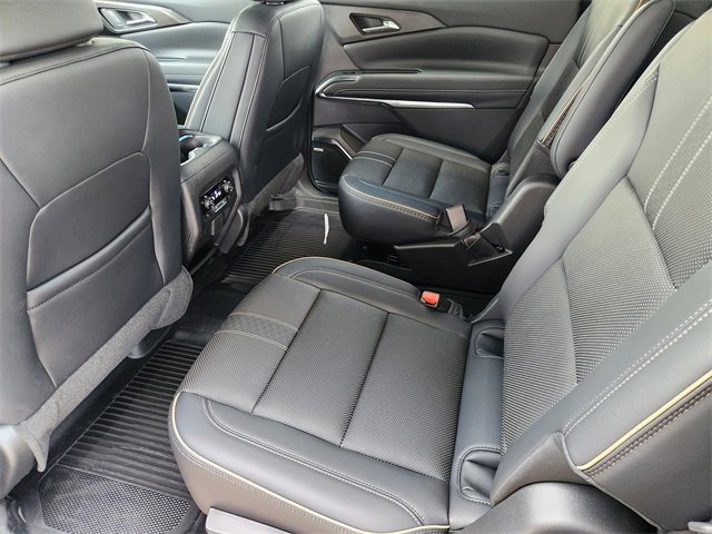 Used 2026 Chevrolet Traverse High Country w/ LPO, Floor Liner Package AWD/4WD image 33