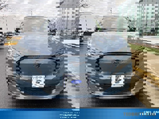 Used 2023 Ford Mustang Mach-E Premium image 2