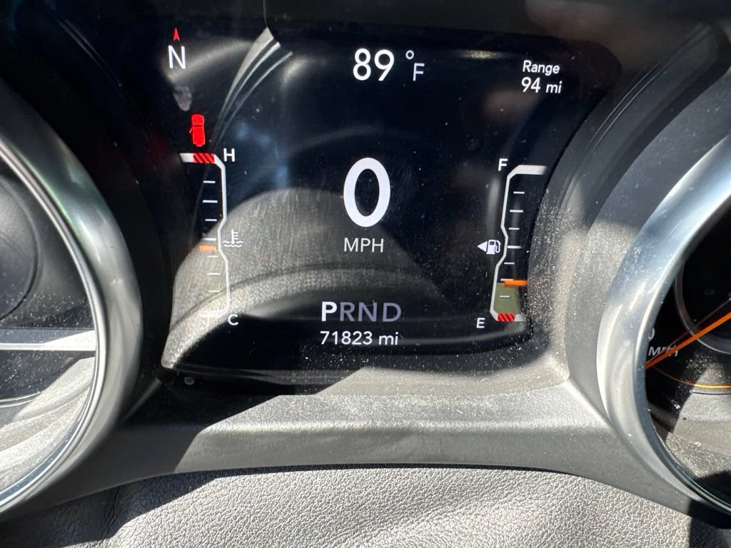 Used 2021 Jeep Wrangler Unlimited Sahara AWD/4WD image 16