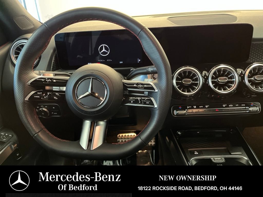 Used 2026 Mercedes-Benz GLB 250 4MATIC image 22