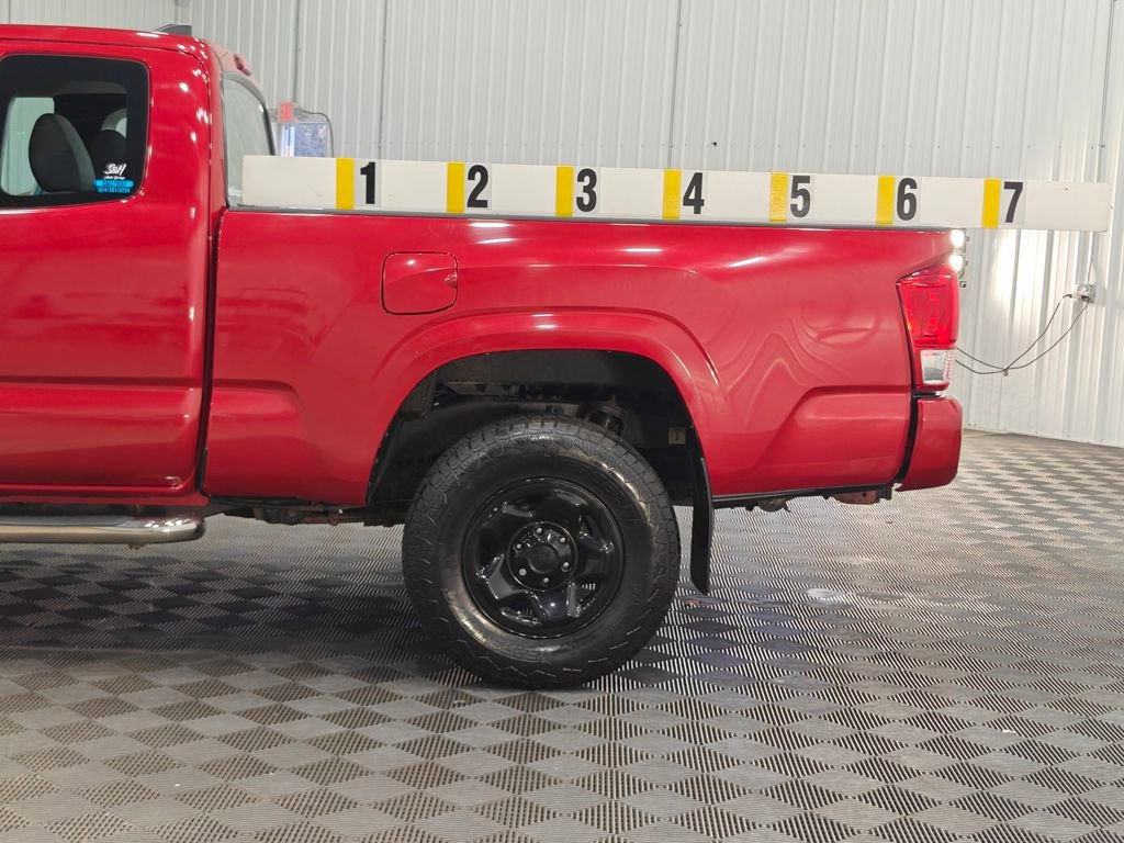 Used 2016 Toyota Tacoma SR image 20