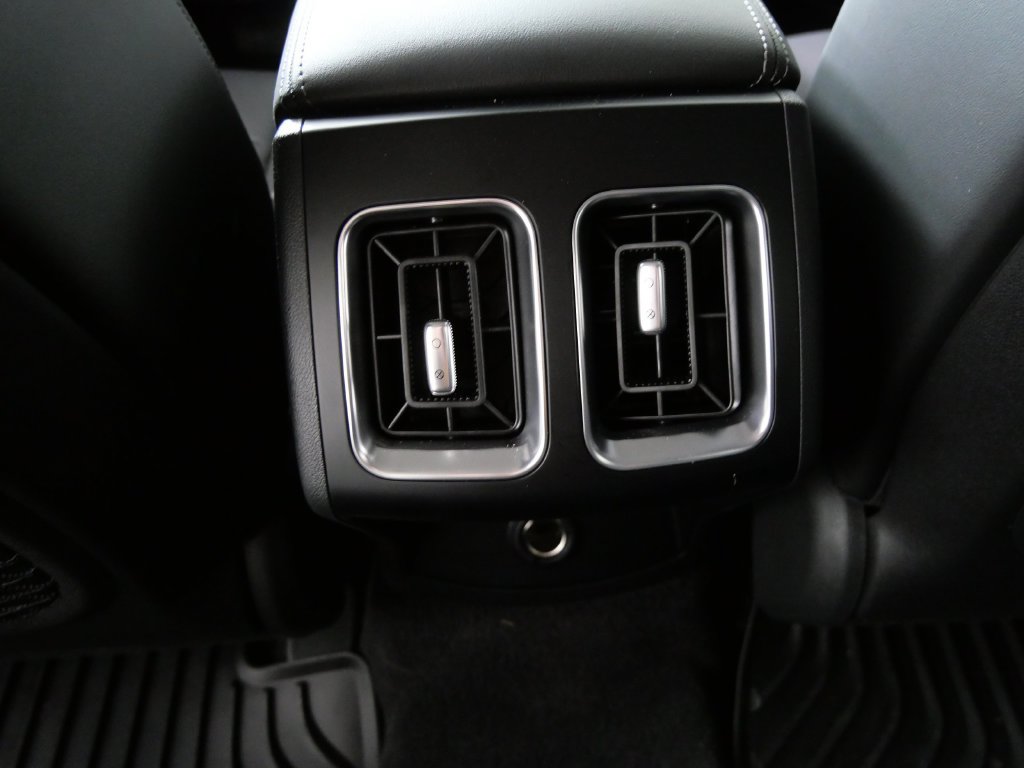 Used 2026 Kia Sorento S AWD/4WD image 17
