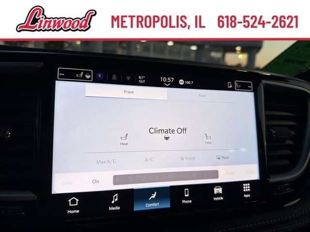 New 2026 Chrysler Pacifica Select FWD image 26
