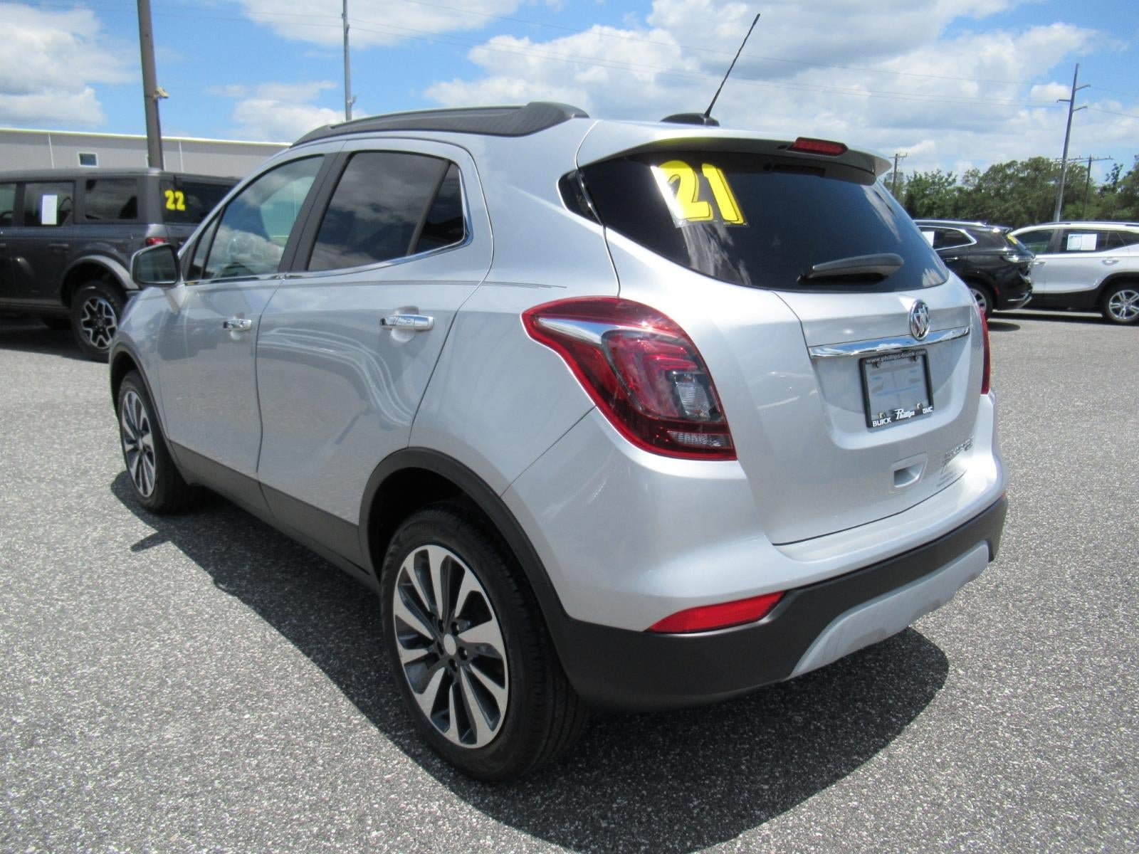 Used 2021 Buick Encore Preferred w/ Safety Package AWD/4WD image 5