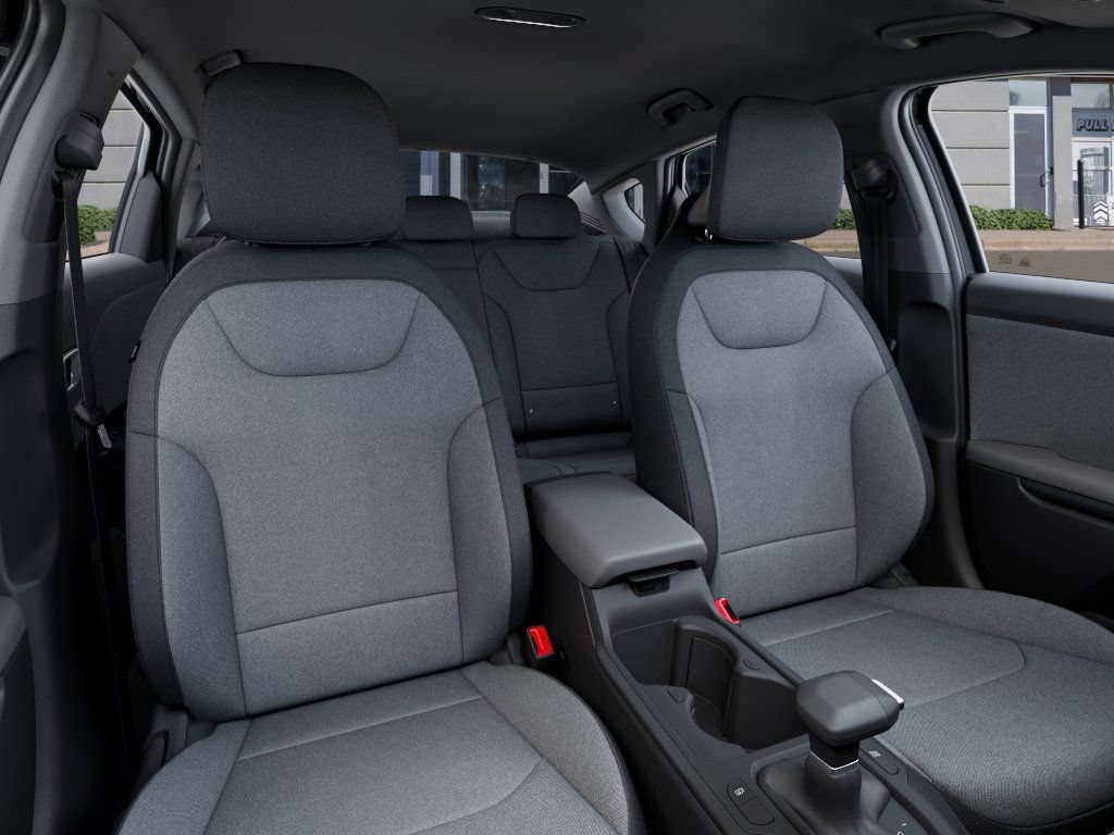 New 2026 Kia K4 FWD image 18