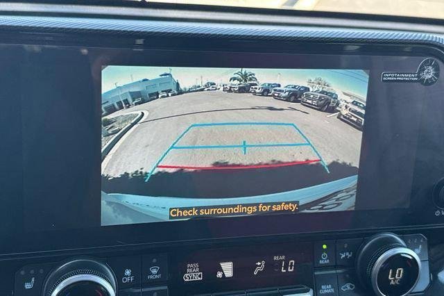 Used 2025 Toyota Highlander XSE image 27