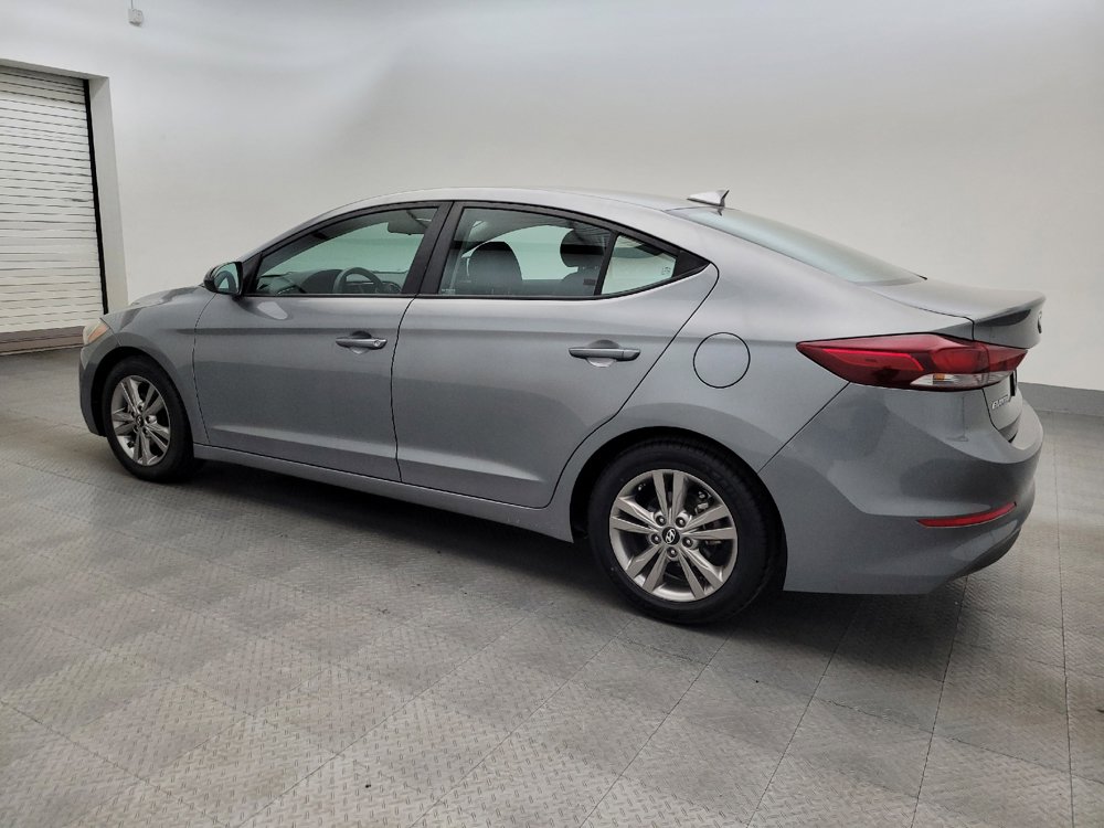 Used 2018 Hyundai Elantra SEL FWD image 3
