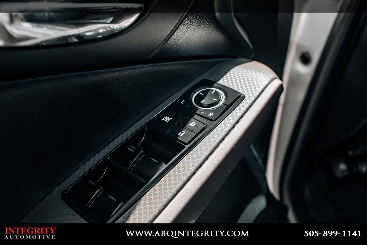 Used 2015 Lexus IS 250 w/ F-Sport Package RWD image 20