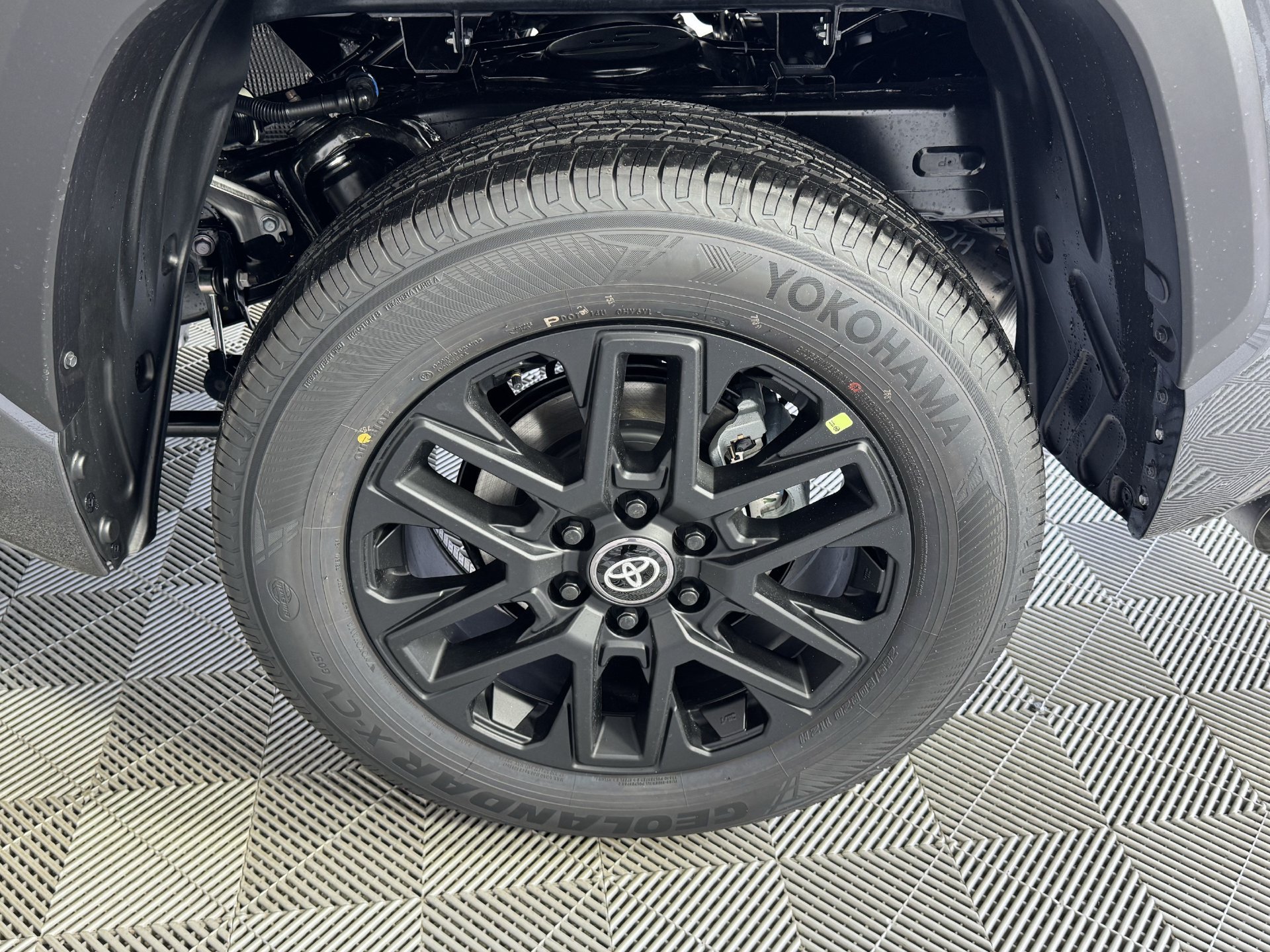 New 2026 Toyota Tundra Limited RWD image 15