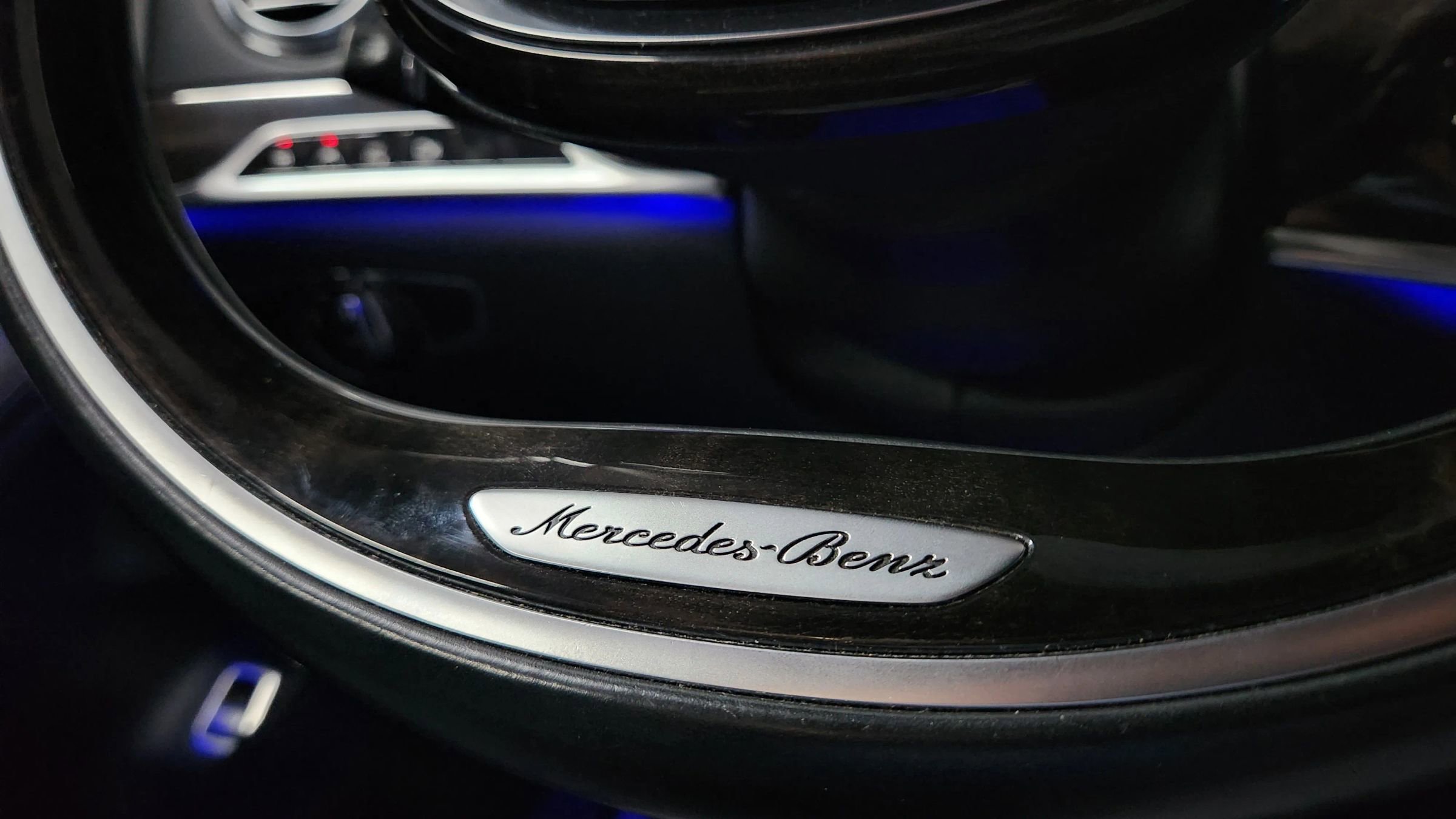 Used 2015 Mercedes-Benz S 550 4MATIC Sedan image 30