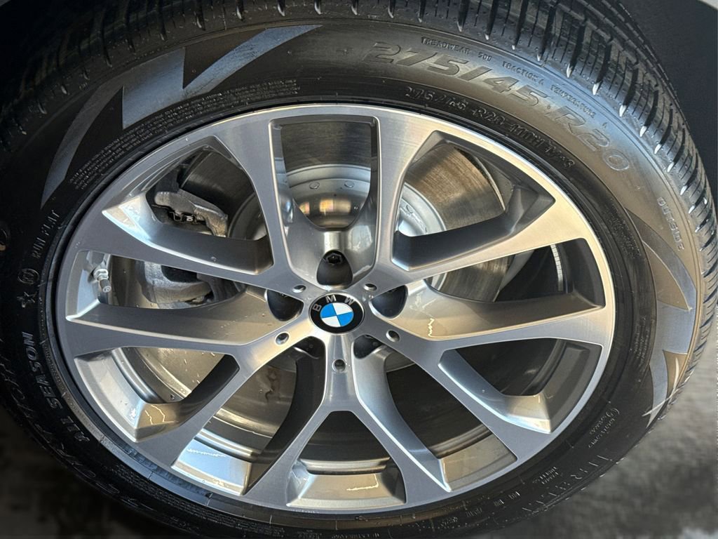 New 2026 BMW X5 xDrive50e w/ Executive Package image 14
