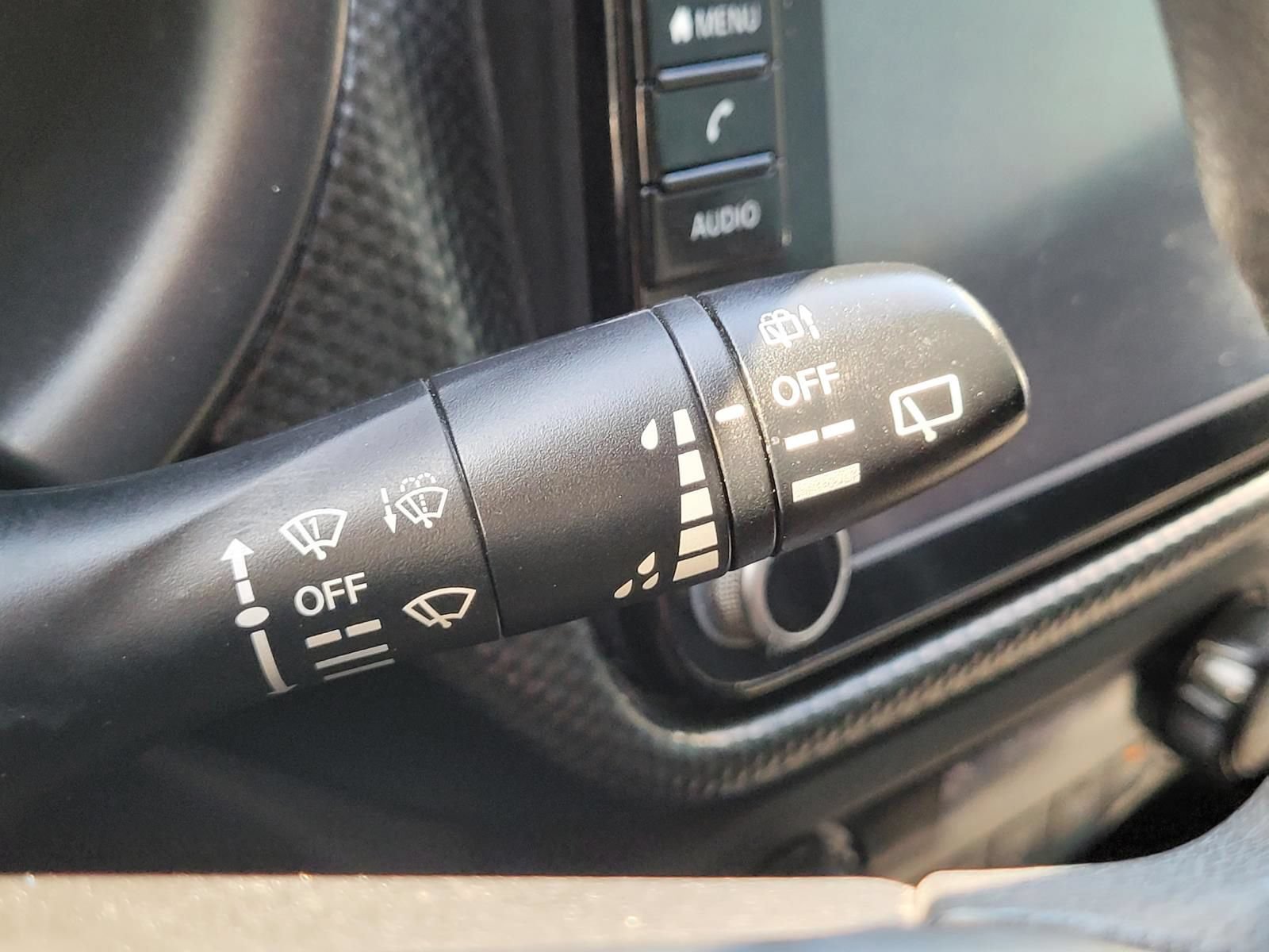 Used 2021 Nissan Kicks SV FWD image 30