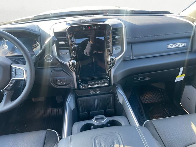 New 2026 RAM 3500 Big Horn w/ Laramie Trim Package AWD/4WD image 11