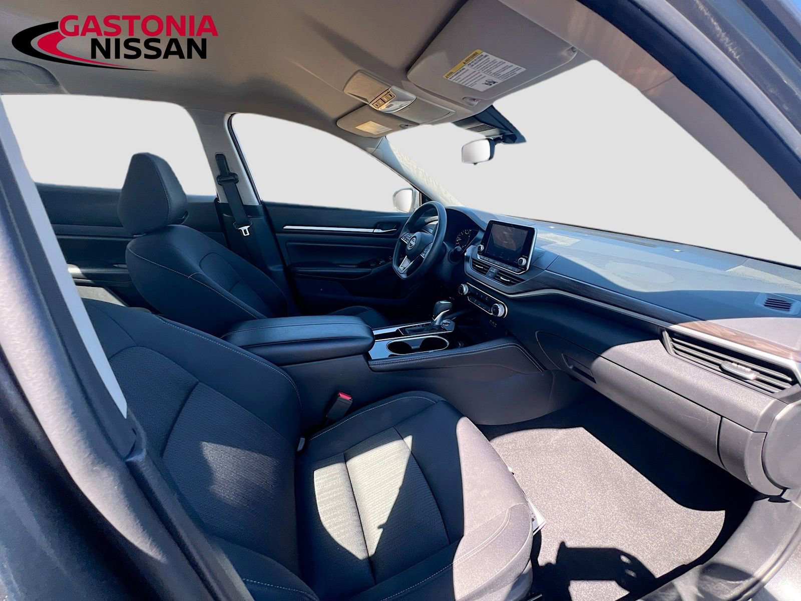 Used 2023 Nissan Altima 2.5 SV FWD image 35