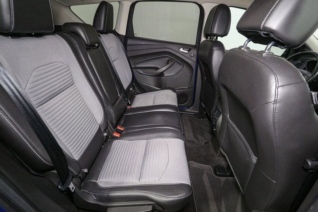 Used 2017 Ford Escape SE w/ Equipment Group 201A image 19