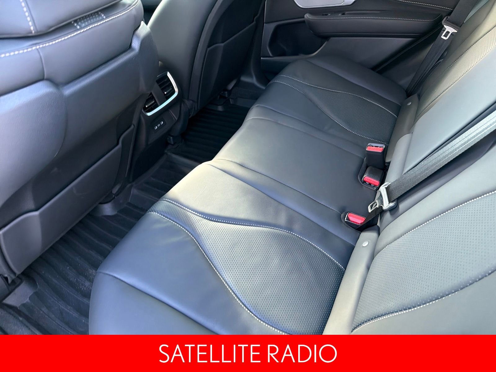 Used 2025 Acura RDX w/ Technology Package image 21