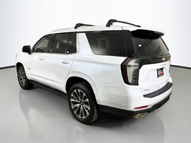Used 2026 Chevrolet Tahoe High Country AWD/4WD image 5