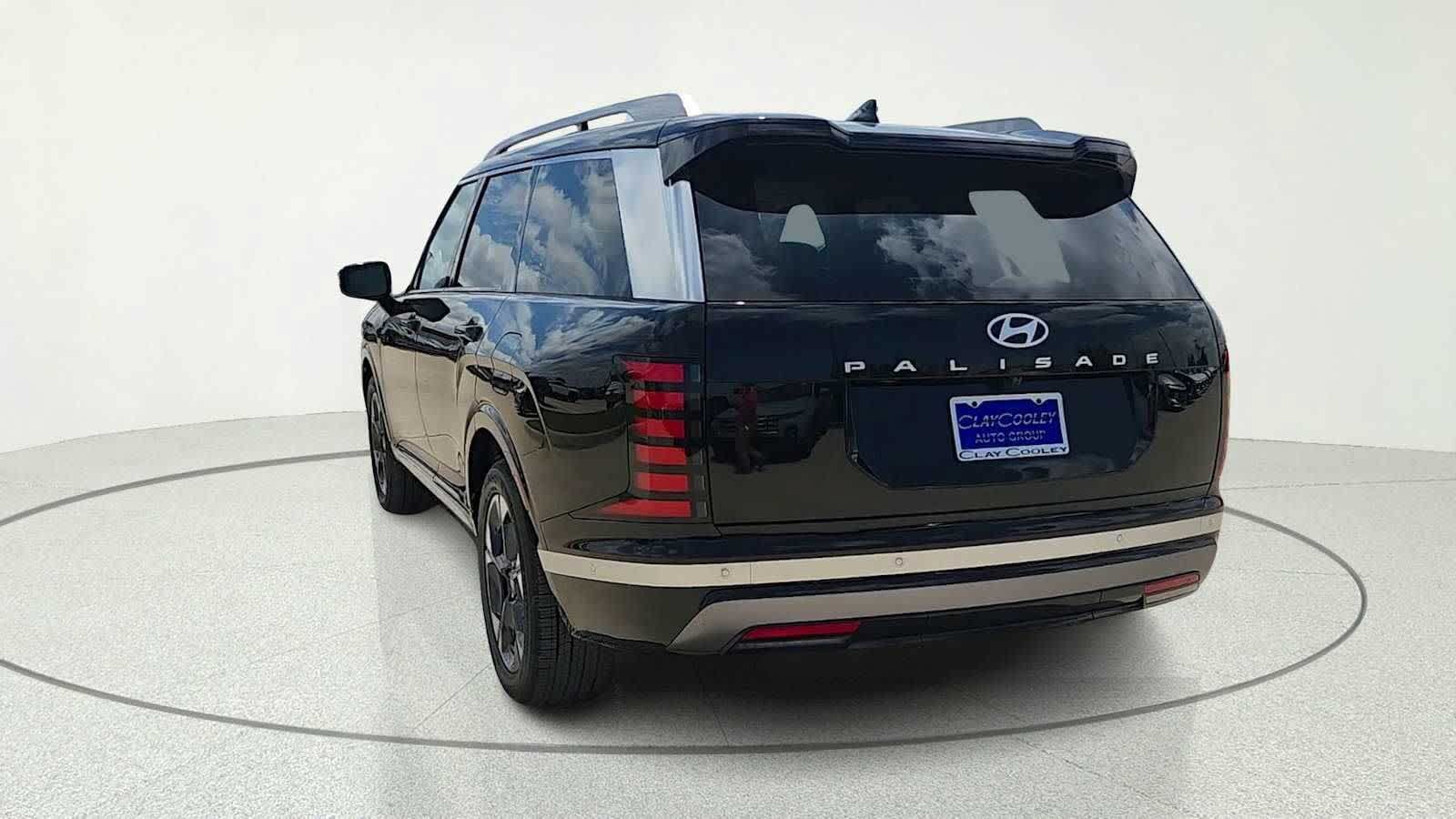 New 2026 Hyundai Palisade Limited FWD image 5