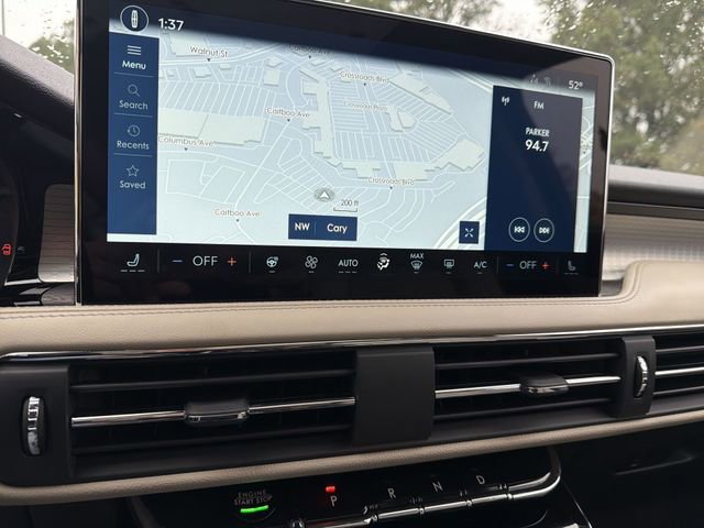 Used 2026 Lincoln Corsair Premiere image 19