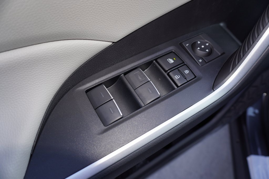 New 2025 Toyota RAV4 XLE image 11