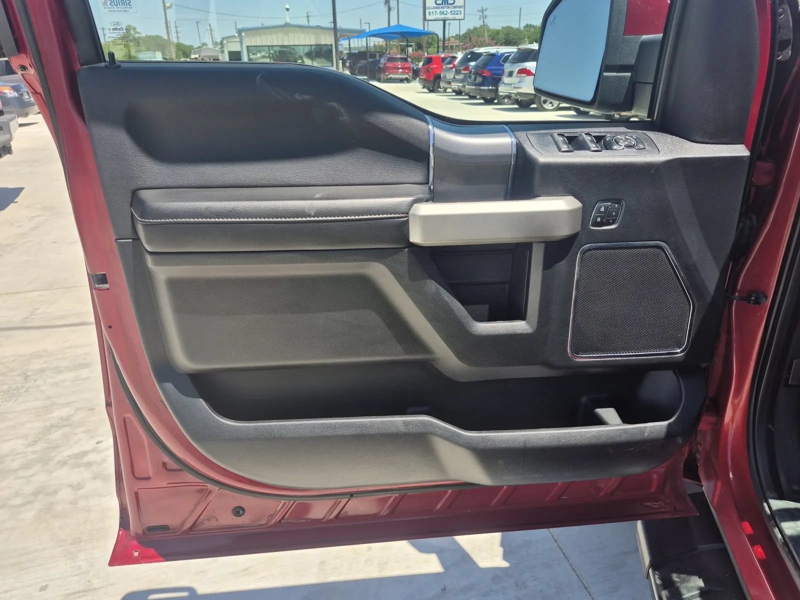 Used 2015 Ford F150 Lariat AWD/4WD image 15