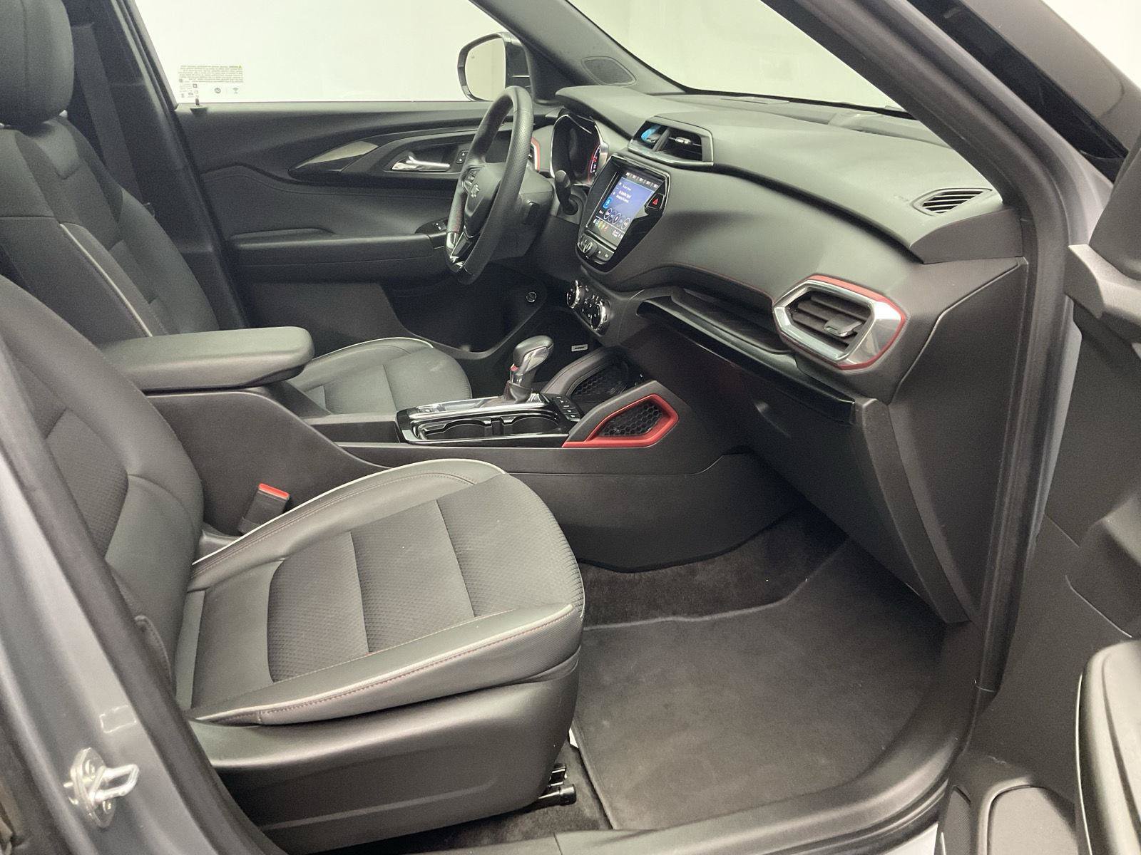 Certified 2023 Chevrolet TrailBlazer RS w/ Sun and Liftgate Package FWD image 24