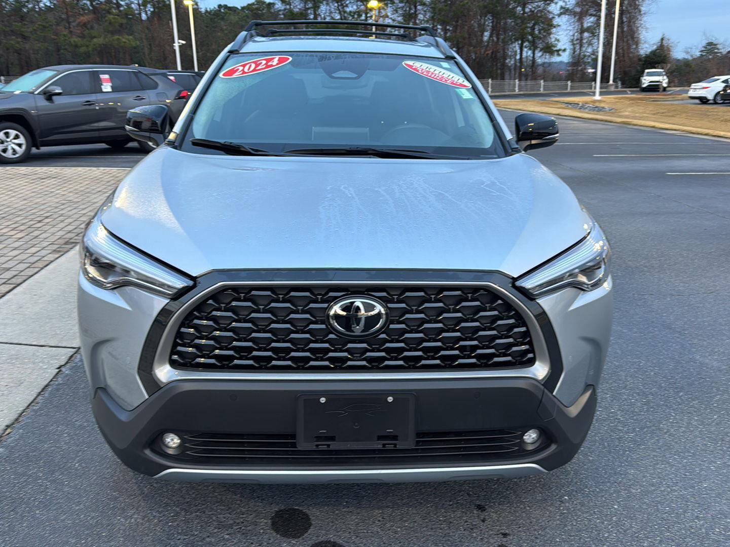 Certified 2025 Toyota Corolla Cross XLE image 7