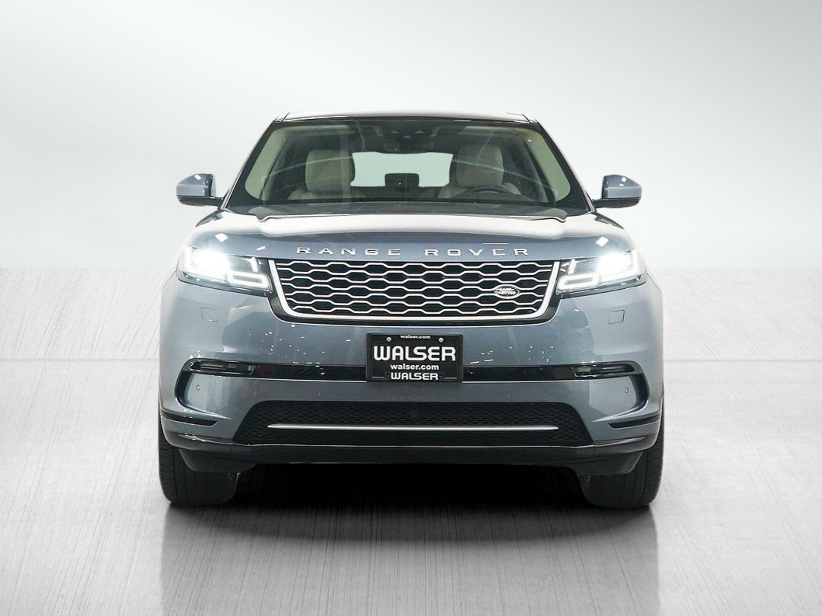 Used 2020 Land Rover Range Rover Velar S AWD/4WD image 8