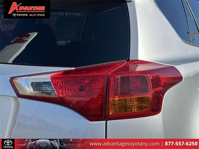 Used 2015 Toyota RAV4 Limited image 14