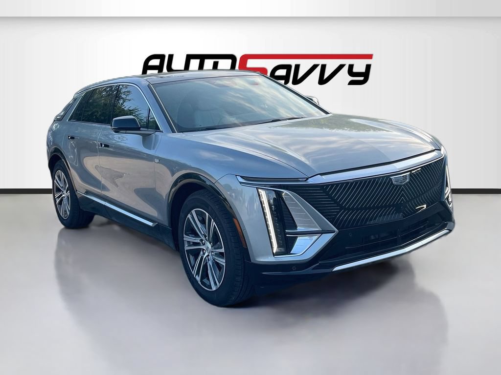Used 2026 Cadillac Lyriq Luxury RWD image 1