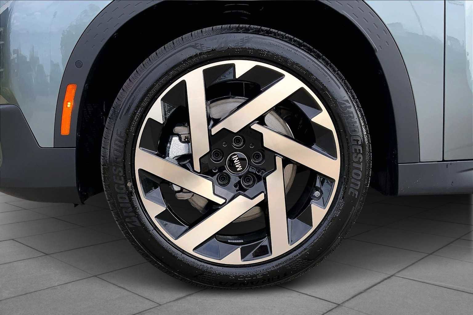 New 2026 MINI Cooper Countryman S w/ Comfort Package Max image 11