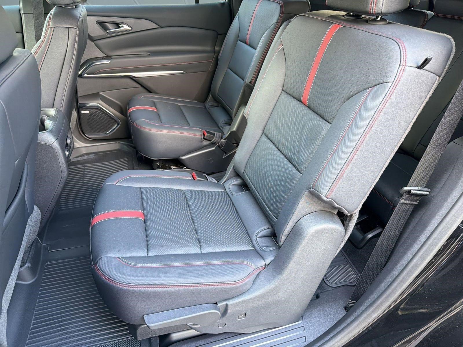 New 2026 Chevrolet Traverse RS FWD image 15