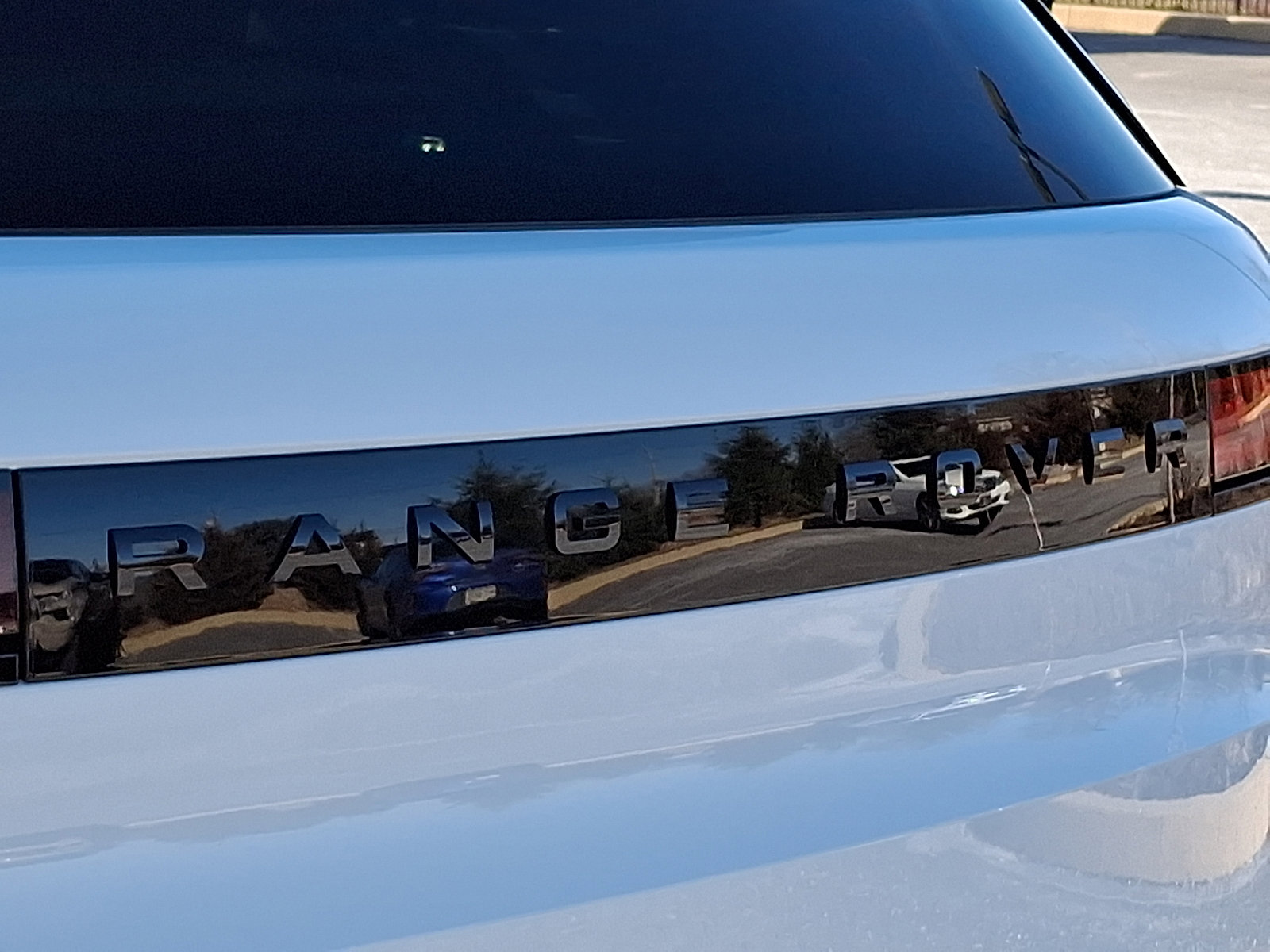 New 2026 Land Rover Range Rover Sport SE image 23