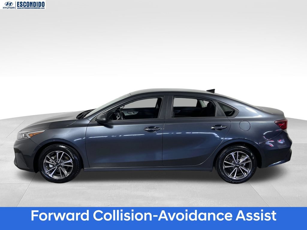 Used 2023 Kia Forte LXS FWD image 2