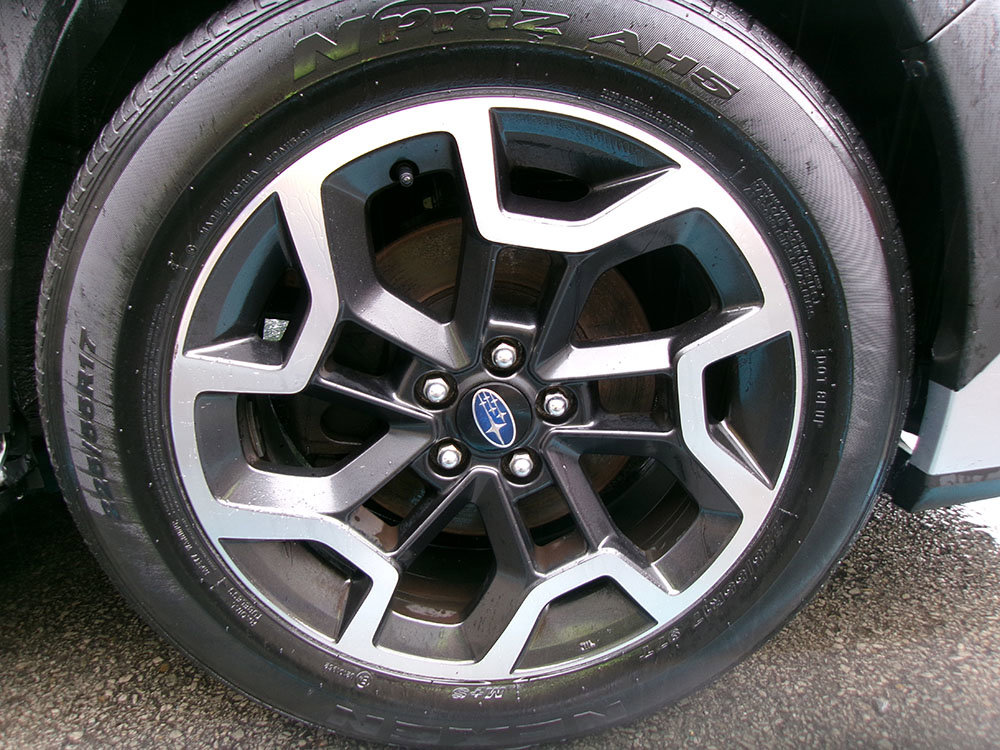 Used 2016 Subaru Crosstrek 2.0i Premium w/ Moonroof Package image 7