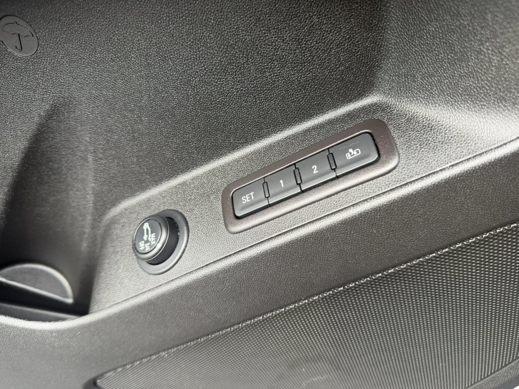 Certified 2021 Chevrolet Equinox LT AWD/4WD image 32