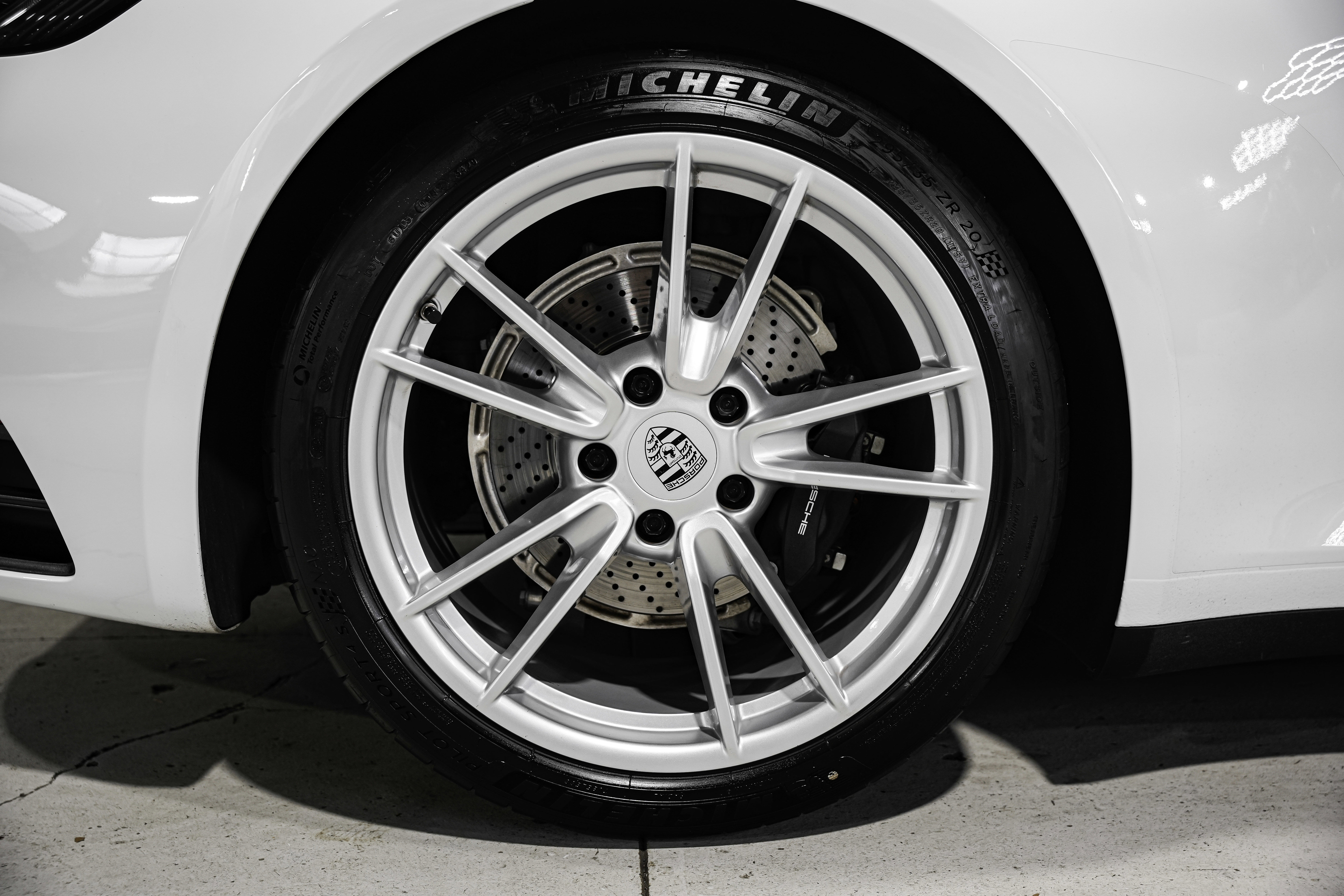 Used 2023 Porsche 911 Carrera w/ Premium Package image 48