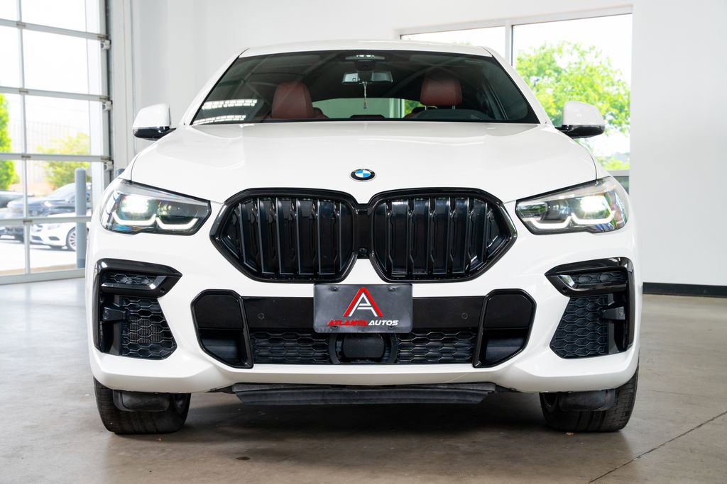 Used 2022 BMW X6 xDrive40i w/ M Sport Package AWD/4WD image 4