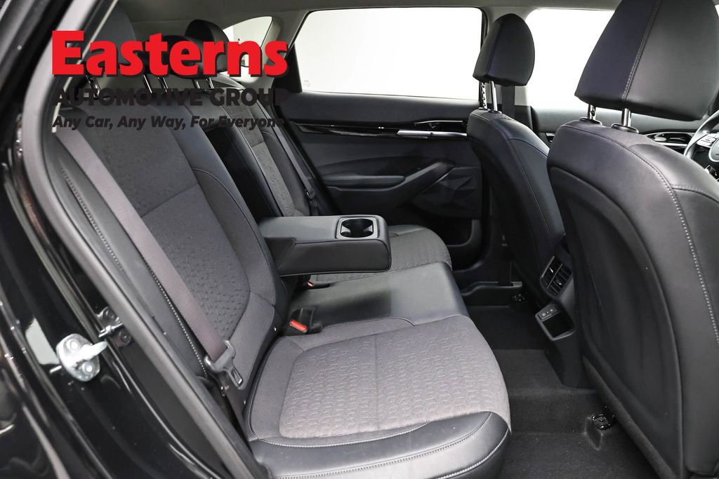 Used 2025 Kia Seltos S FWD image 22