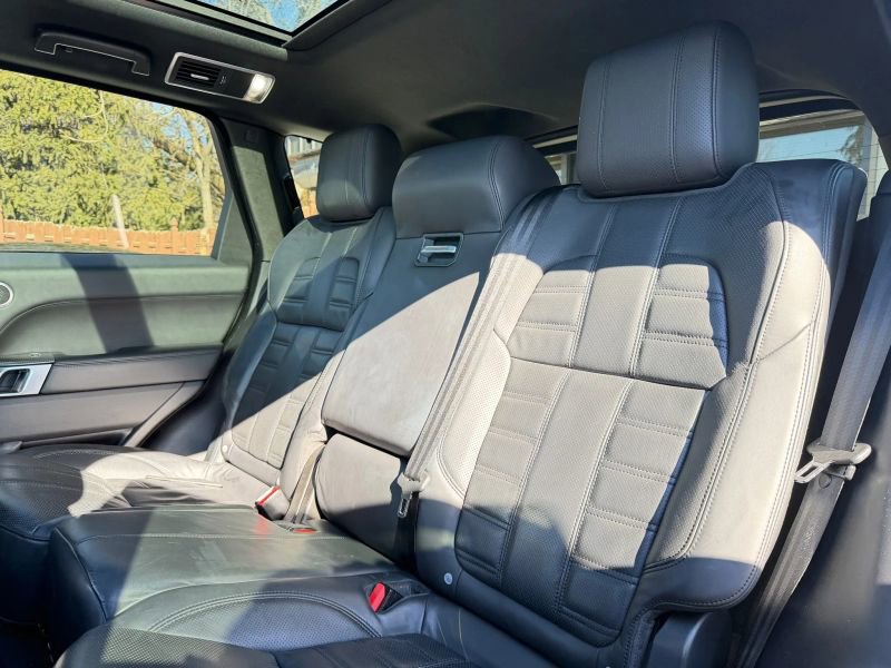 Used 2017 Land Rover Range Rover Sport HSE Dynamic image 15