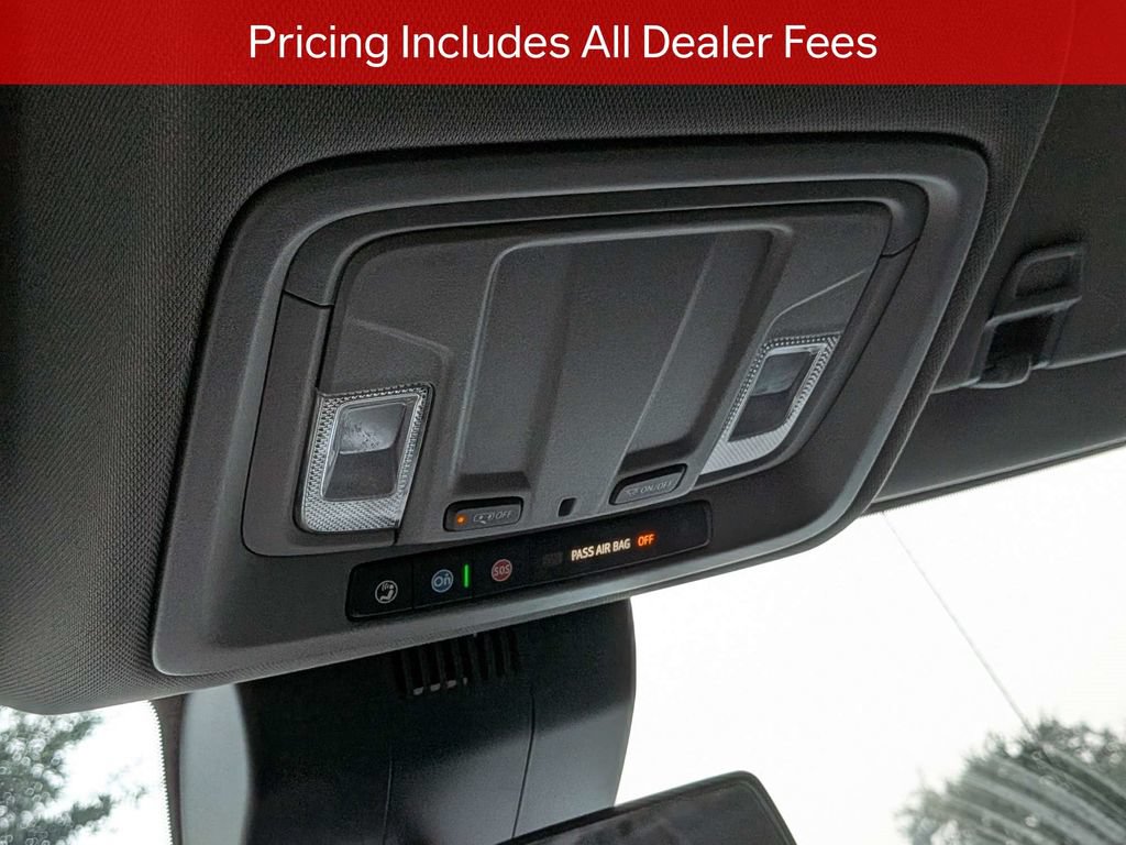 Used 2022 Chevrolet Silverado 1500 Custom w/ LPO, Dark Essentials Package RWD image 21