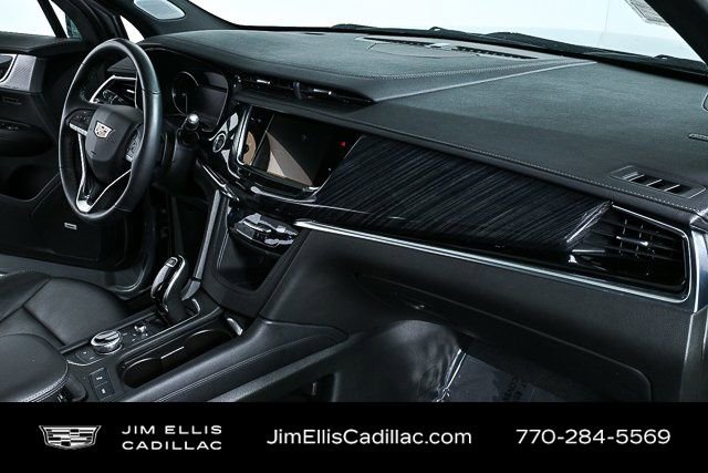 Certified 2025 Cadillac XT6 Premium Luxury image 26