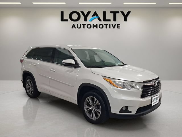 Used 2014 Toyota Highlander Plus AWD/4WD image 7