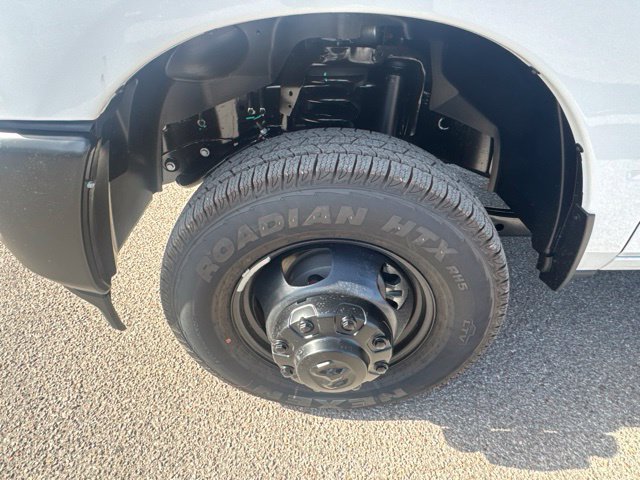 New 2027 RAM 3500 Tradesman AWD/4WD image 8