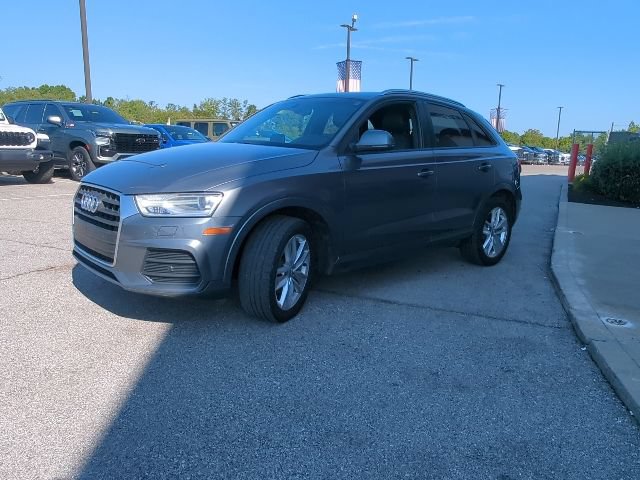 Used 2017 Audi Q3 2.0T Premium w/ Convenience Package FWD image 5