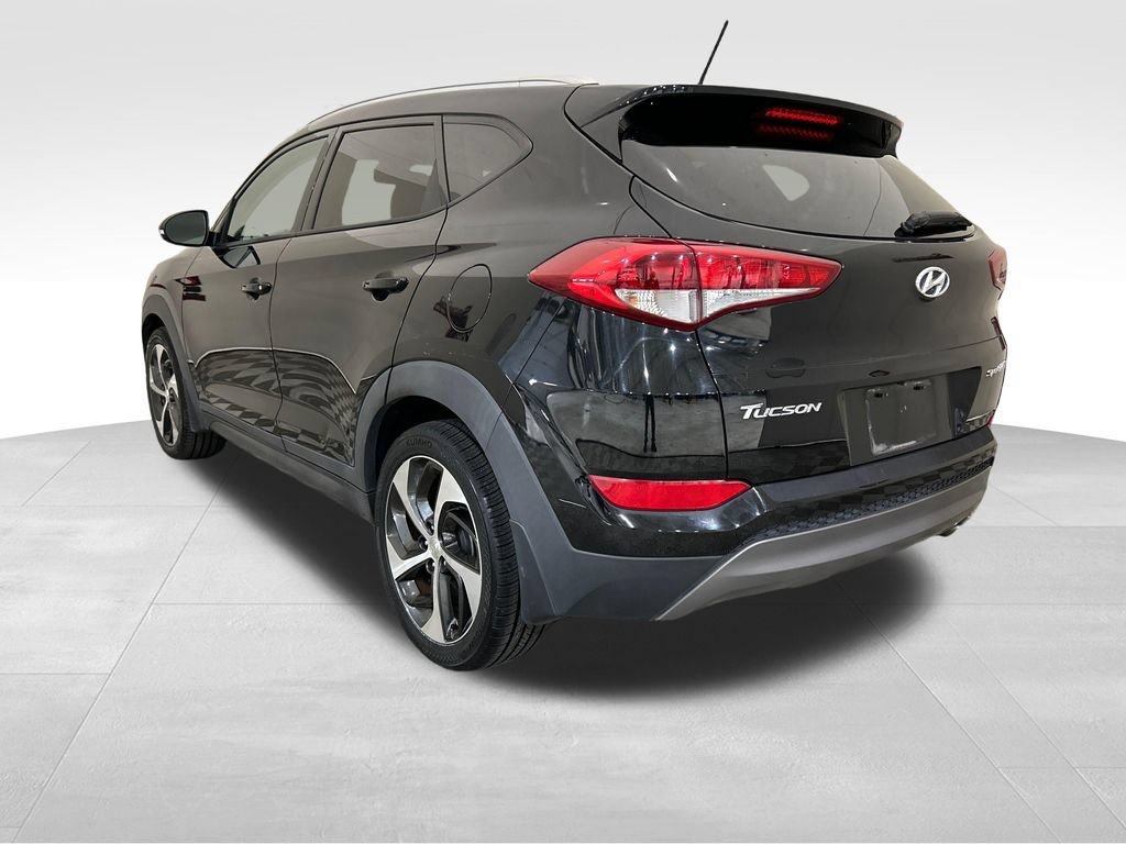 Used 2016 Hyundai Tucson Sport FWD image 3