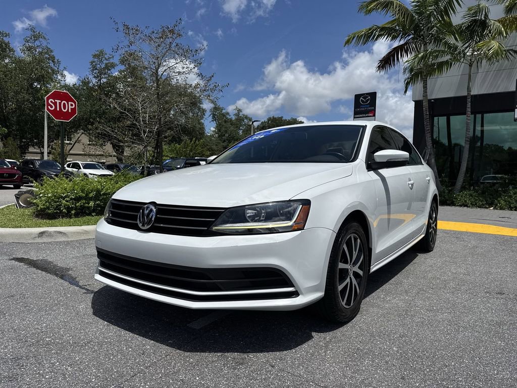Used 2017 Volkswagen Jetta SE FWD image 31