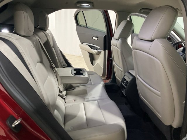 Used 2020 Cadillac XT4 Luxury w/ Cold Weather Package image 21