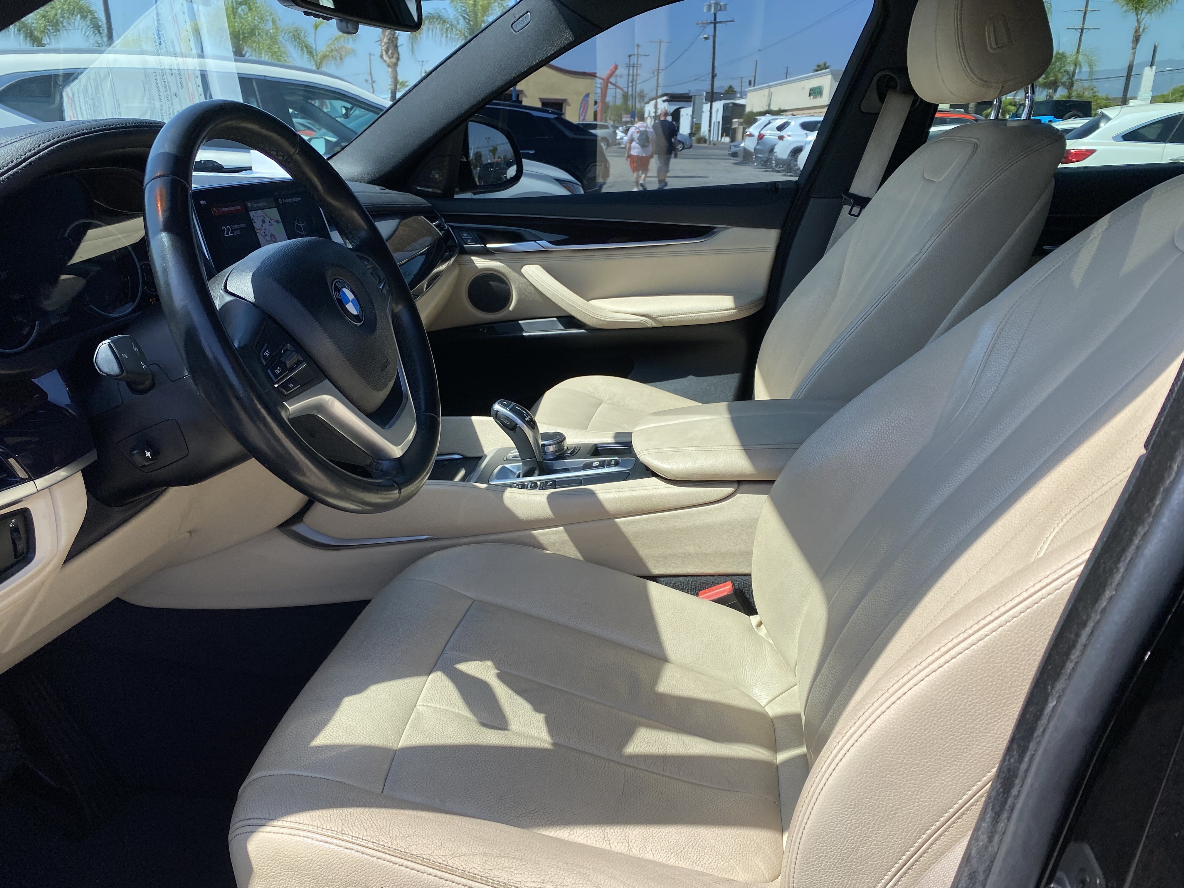 Used 2018 BMW X6 sDrive35i RWD image 15