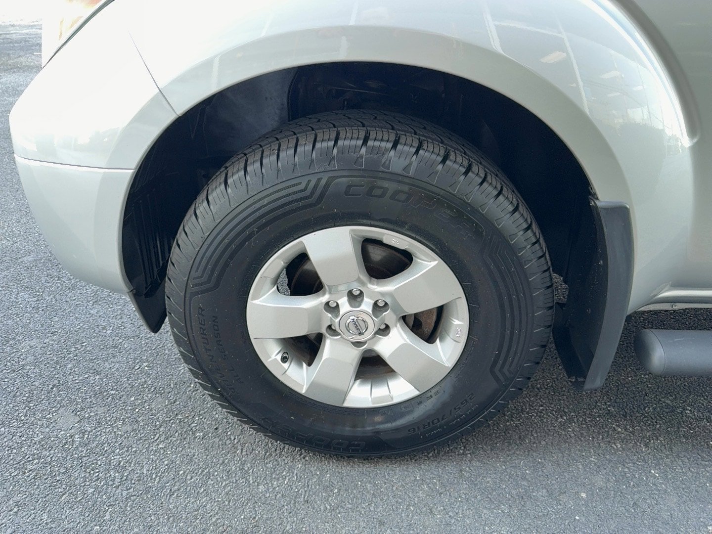 Used 2013 Nissan Frontier SV w/ SV Value Truck Pkg RWD image 28